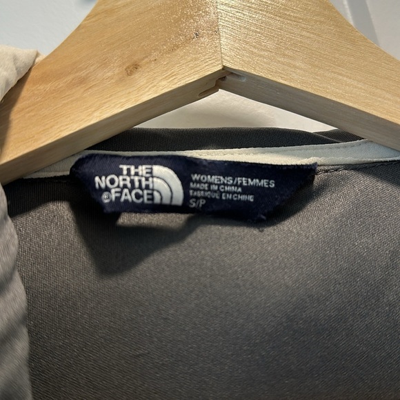 The North Face Women's Full Zip Mountain Sweatshirt Size Small Gray Cream - Picture 3 of 3